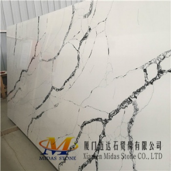 China Calacatta Quartz Stone Slabs