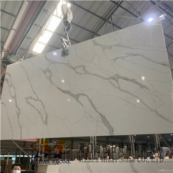 Chinese Calacatta White Quartz Stone With Gold Lines